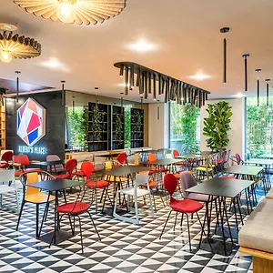 Otel Ibis Politehnica